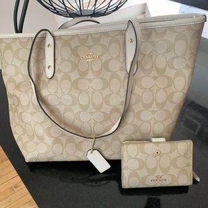 Coach Logo Tote with Matching Card Wallet